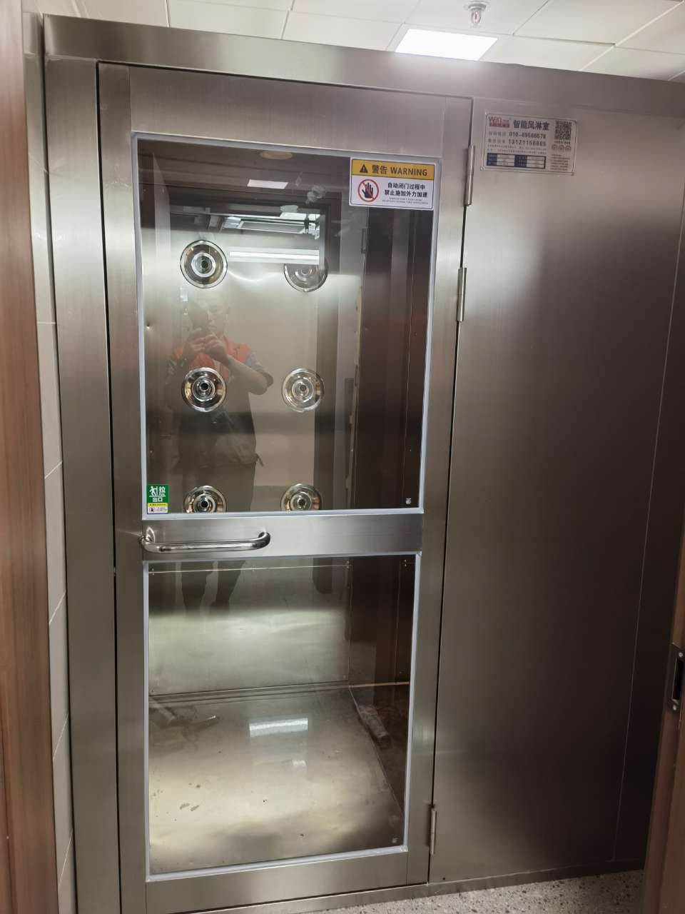 山東展翊工程設(shè)備有限公司風(fēng)淋室安裝